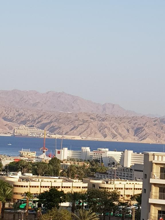 Red Mountains Apartments Eilat Bagian luar foto
